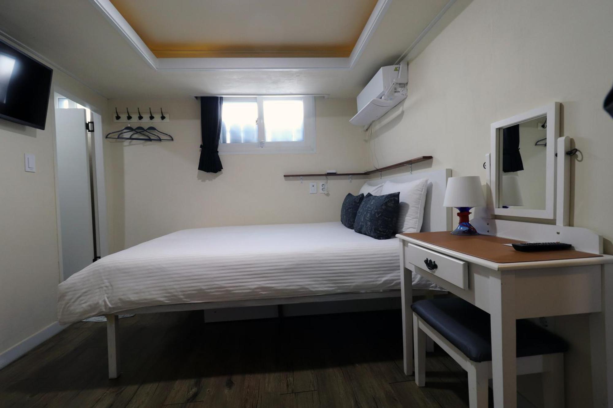סיאול Just4U Guesthouse מראה חיצוני תמונה