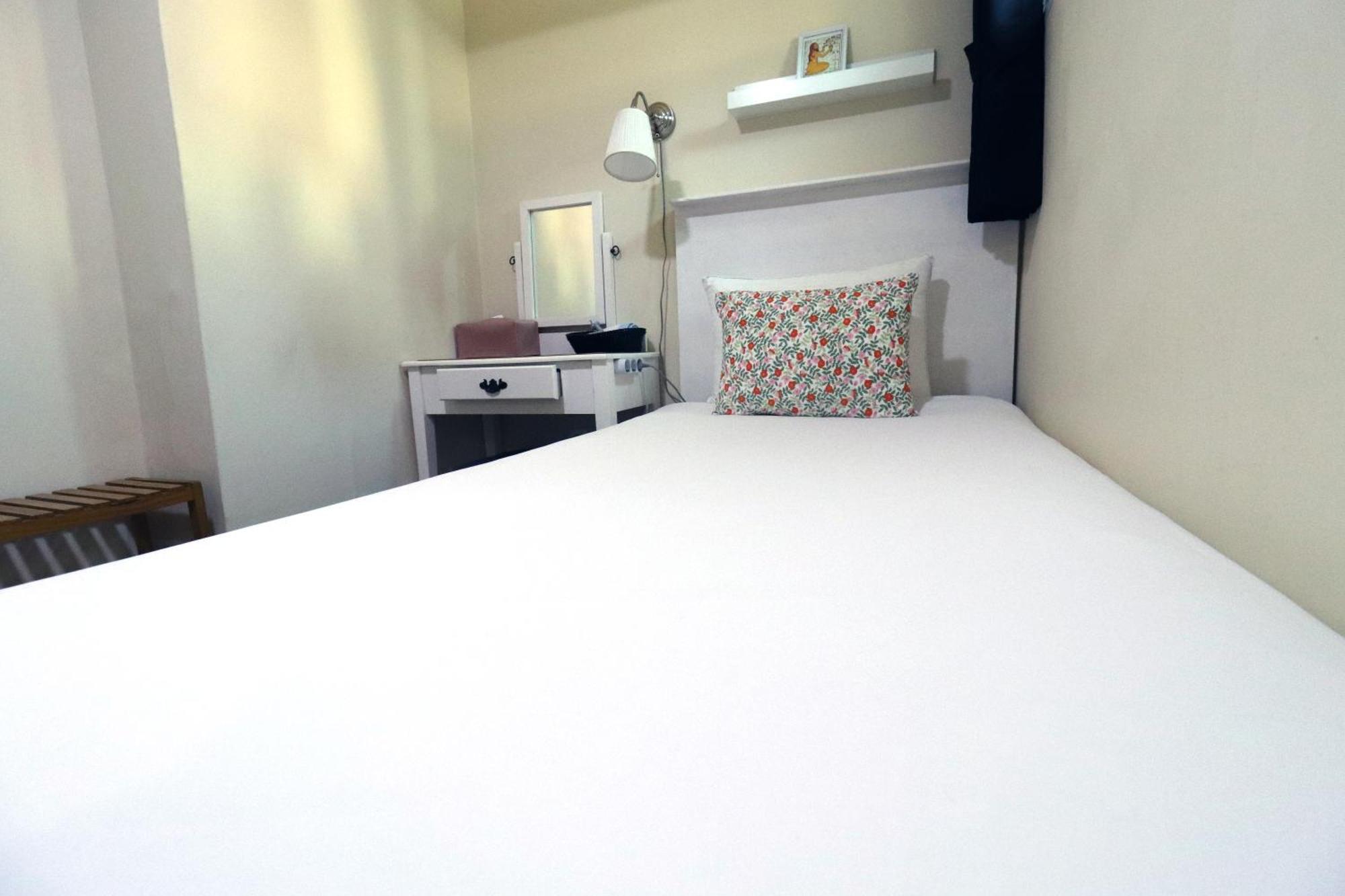 סיאול Just4U Guesthouse מראה חיצוני תמונה